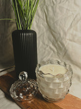 Load image into Gallery viewer, Holiday Candles
